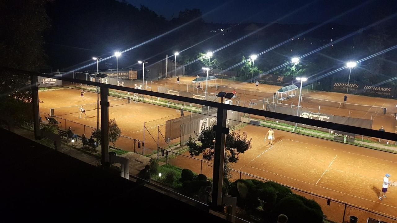 Sport Pension Cibulka Praha Bagian luar foto